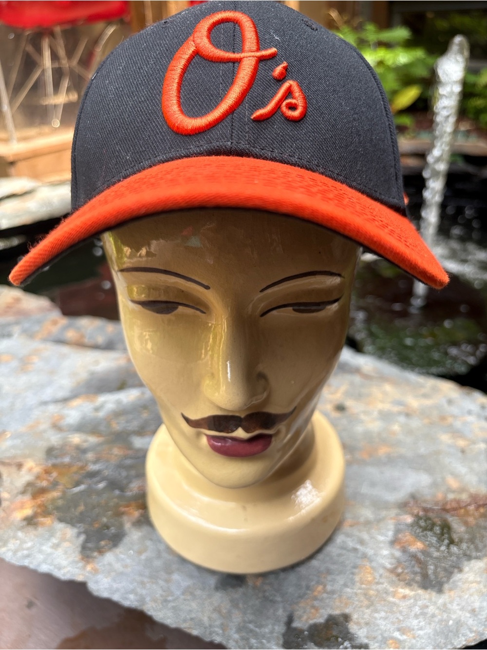 Nike Kids Two-Tone Cap in Black & Orange with Embroidered O's
